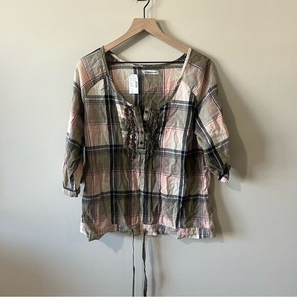 Maurice’s plaid top - Picture 1 of 9